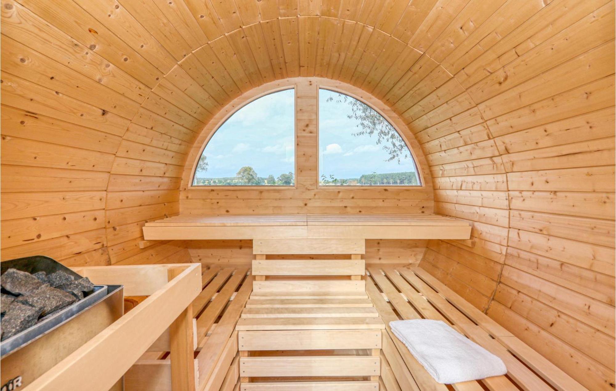 Cozy Home In Zerpenschleuse With Wifi Bagian luar foto